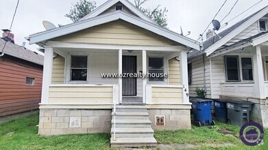 Building Photo - 149 Corinth St