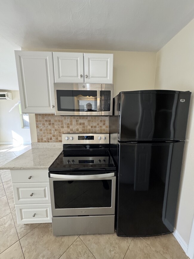 Foto del edificio - 1604 8th Ave W