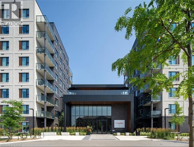 Building Photo - 150 Hollywood Ct