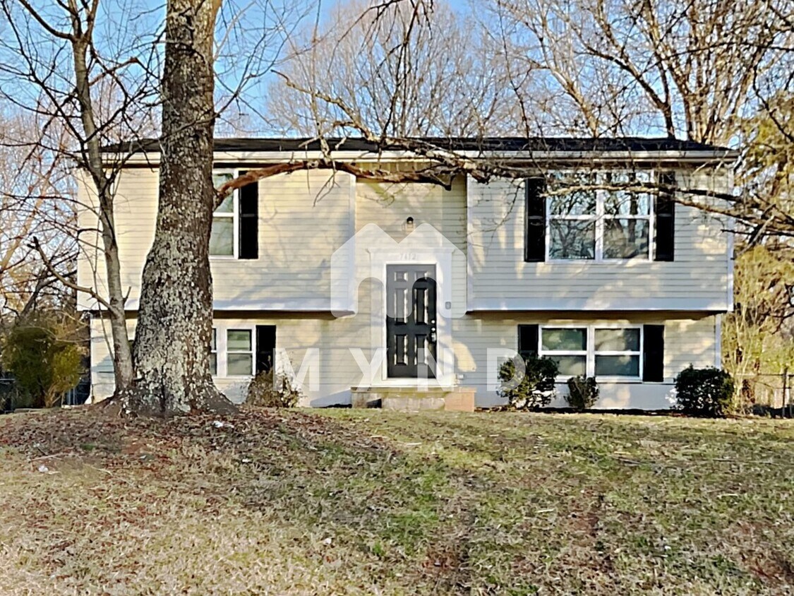 Primary Photo - 7412 Highbury Ln
