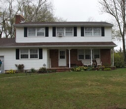 Building Photo - 110 Nancy Dr