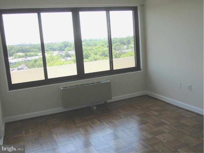 Foto del edificio - 3601 Wisconsin Ave NW