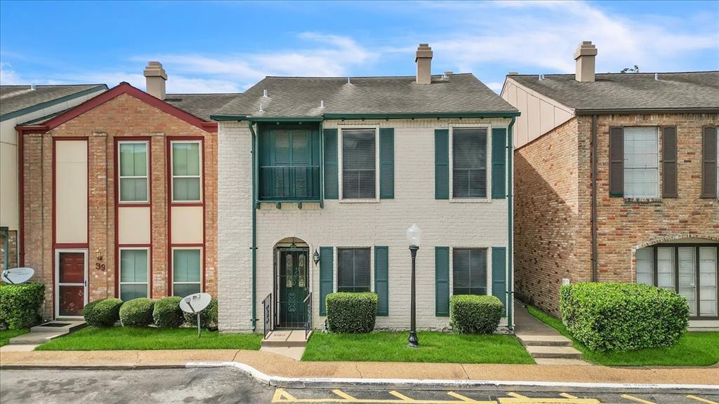 Foto principal - 7700 Creekbend Dr
