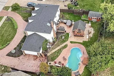 Foto del edificio - 23917 Stonehedge Dr