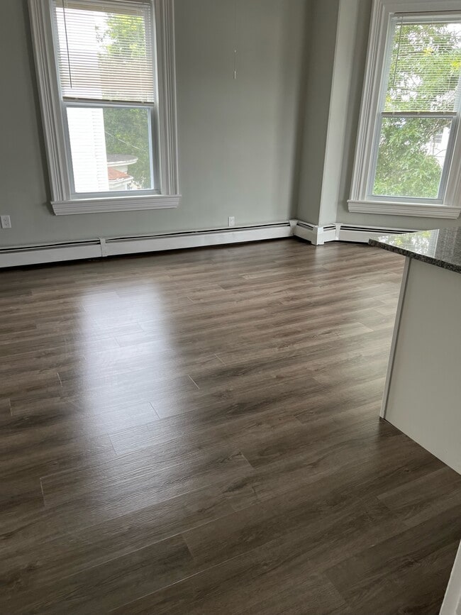 Foto del edificio - 235 Jackson St