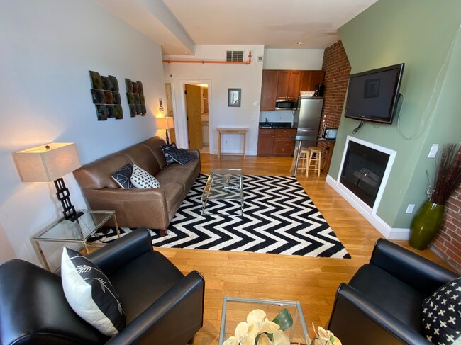 Foto del edificio - 480 Commonwealth Ave