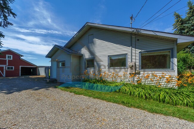 Building Photo - 9811 N Ramsey Rd