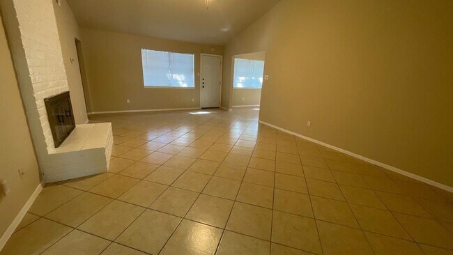 Building Photo - 7214 Foxbend Ln