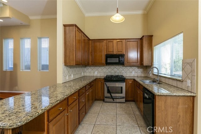 Building Photo - 5241 Colodny Dr