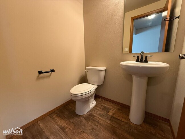 Foto del edificio - 710 N 29th Ave