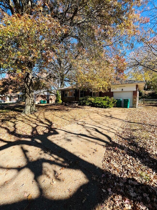 Building Photo - 2 bedroom 1 Bath home for RENT