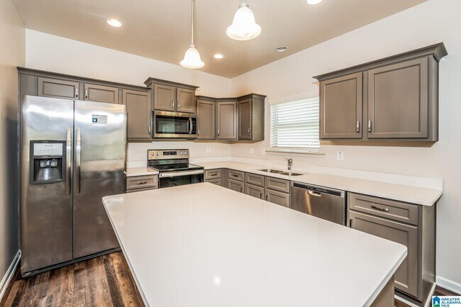 Building Photo - 270 Sterling Pl