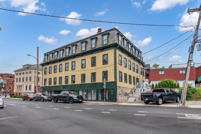 Foto del edificio - 2 Charles St