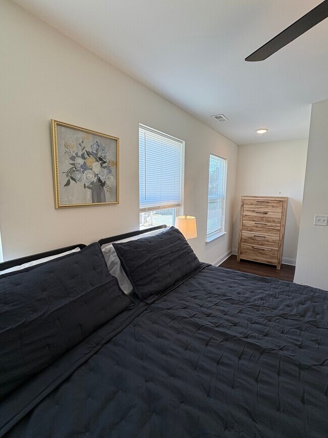 Foto del edificio - 5535 Stream Ln