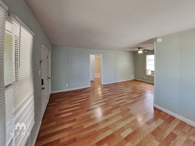 Foto del edificio - 1441 Miami Dr