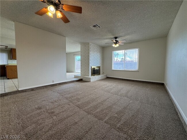 Foto del edificio - 5791 Brisbane Pl