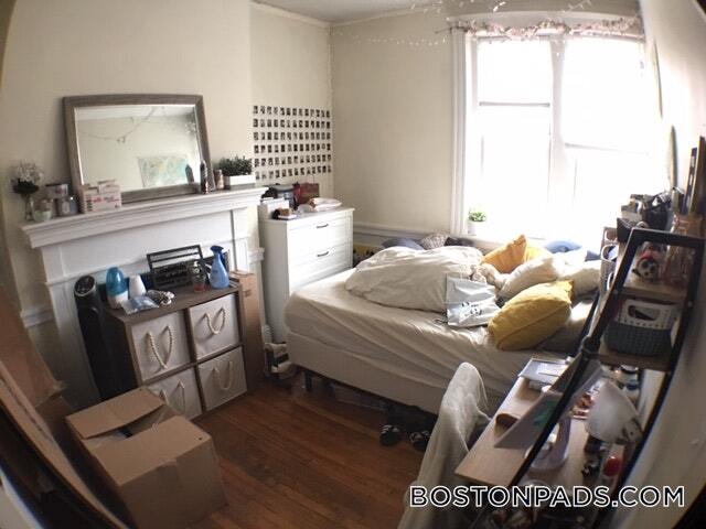 Building Photo - 60 Egmont St