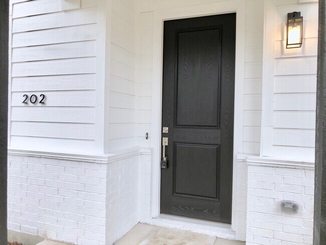 Foto del edificio - 202 Sunset Ln