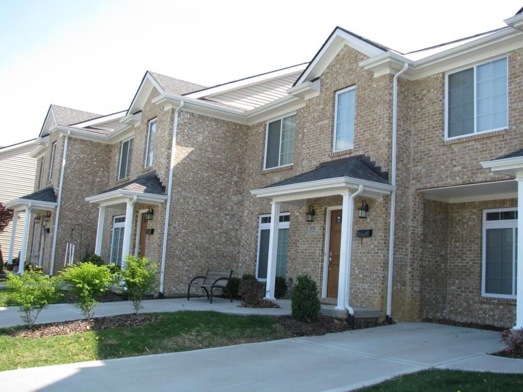 2870 Rio Dosa Dr, Lexington, KY 40509 Townhome Rentals in Lexington