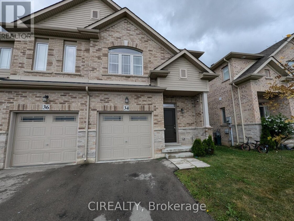 Photo principale - 34 Kingsborough Dr