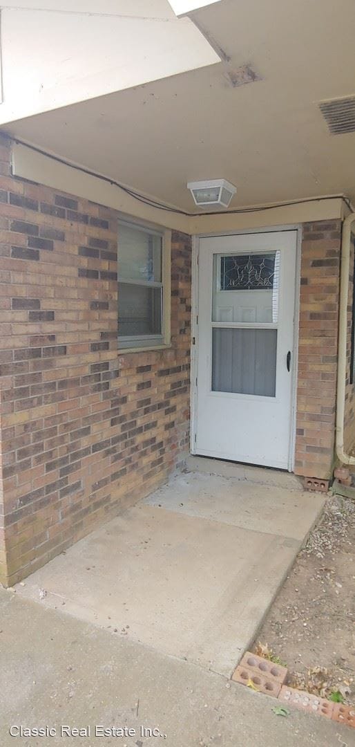 Building Photo - 2 br, 1 bath House - 701 Eureka Springs Dr...