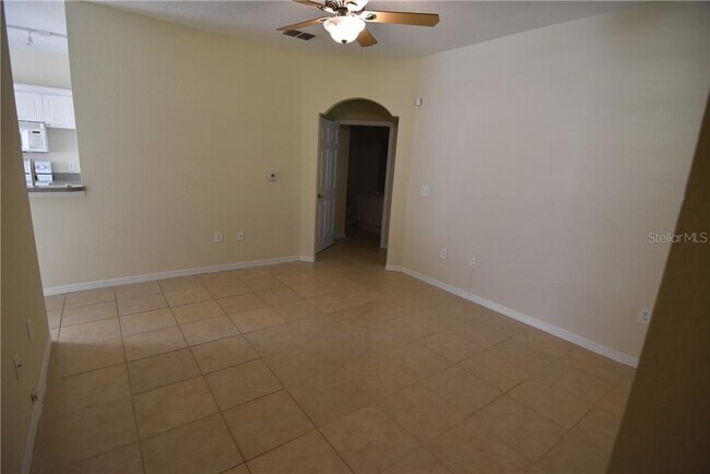 Building Photo - 834 Grand Regency Pointe