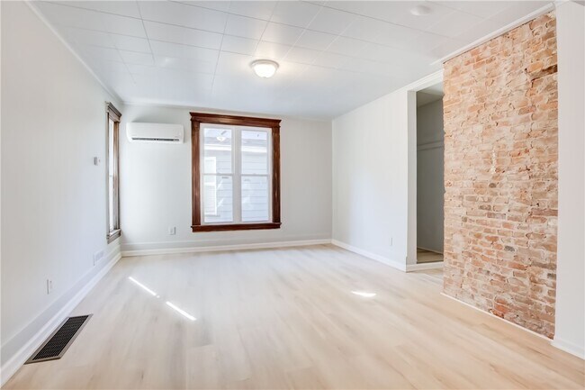 Foto del edificio - 32 Birch Crescent St