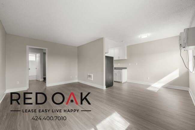 Foto del edificio - 13325 Heacock St