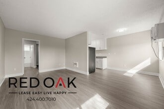 Building Photo - 13325 Heacock St