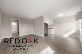 Building Photo - 13325 Heacock St