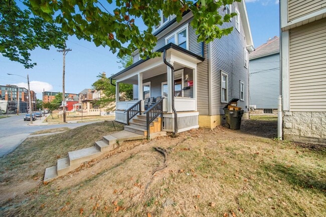 Building Photo - 62 Frambes Ave