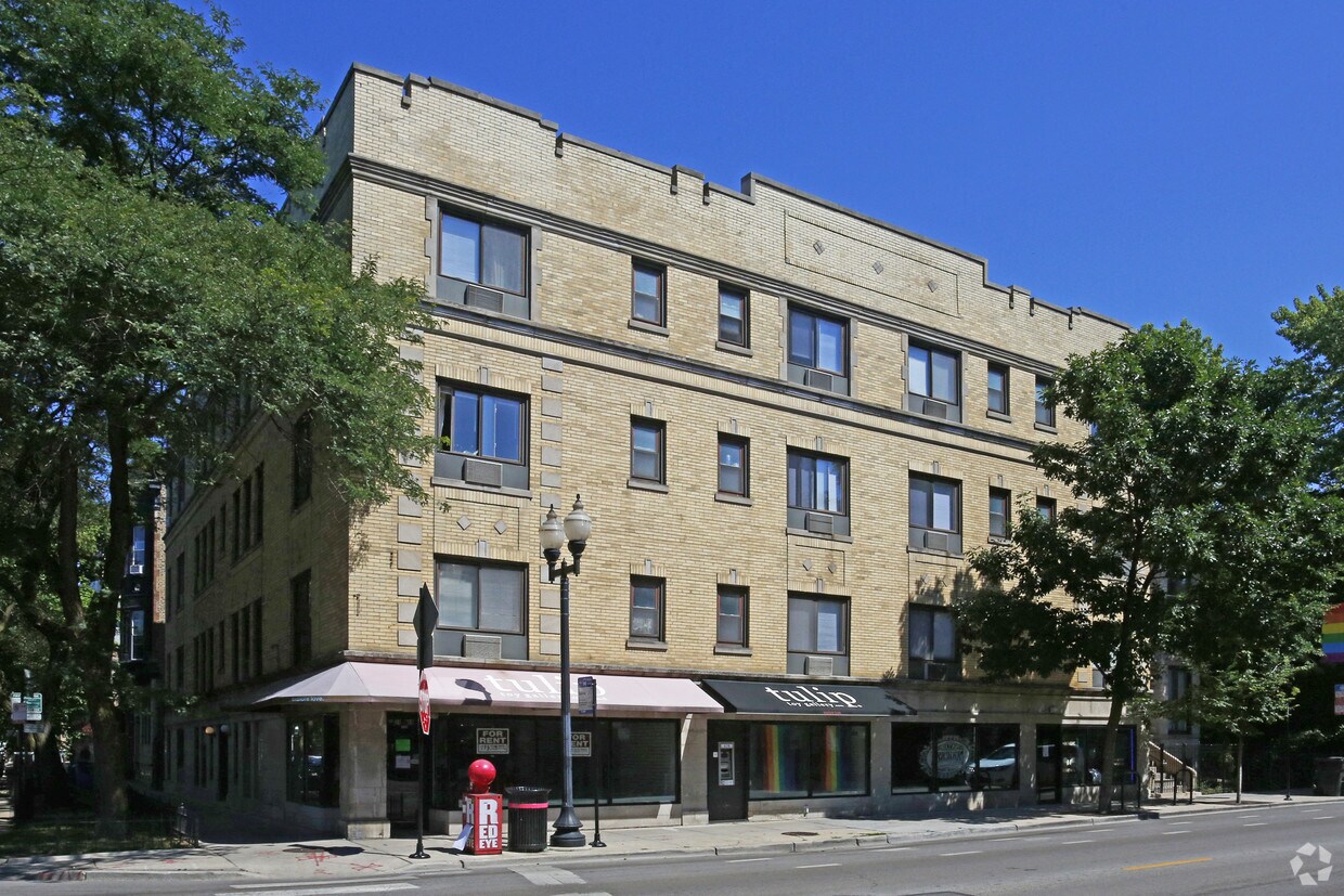 Foto principal - 3457 N Halsted St