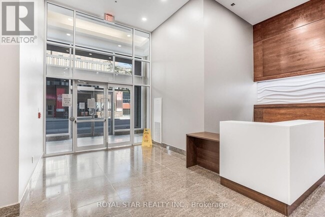 Building Photo - 238-238 Besserer St