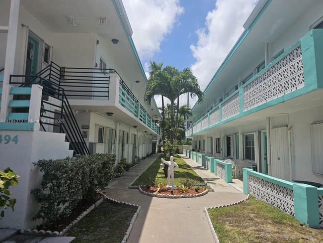 Building Photo - 6494 Collins Ave