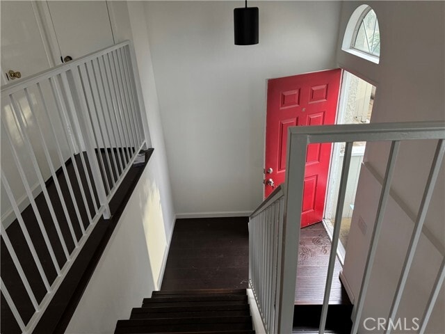 Foto del edificio - 5704 Sultana Ave