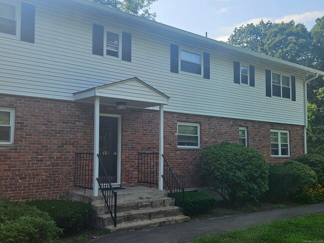 Building Photo - 482 Oak Ave
