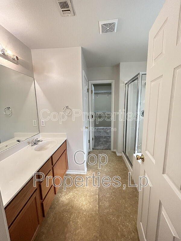 Foto del edificio - 307 Lucille