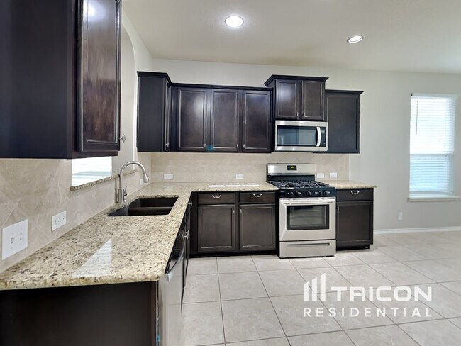 Building Photo - 8723 Emerald Sky Drive San Antonio TX