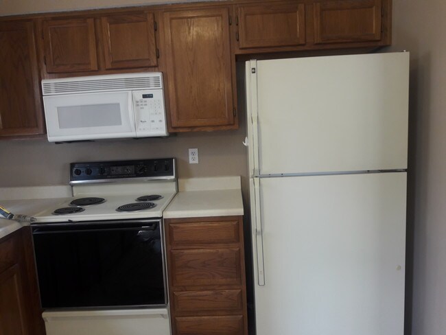 Foto del edificio - 1347 NW Jefferson Ct