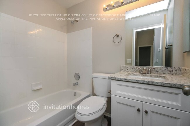 Foto del edificio - 663 N Rita Ln