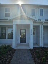 Building Photo - 16288 Merry Aly