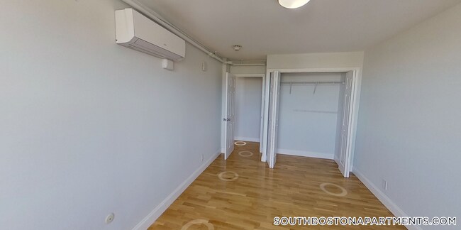 Foto del edificio - 1410 Columbia Rd