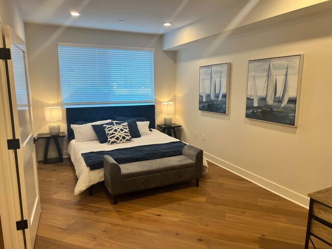 Building Photo - Brand New 2 bed 2 bath Townhome Rancho Palos Verdes