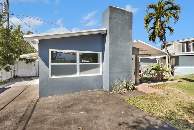 Building Photo - 249 SW 12th St