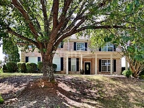 Building Photo - 402 Grandiflora Dr