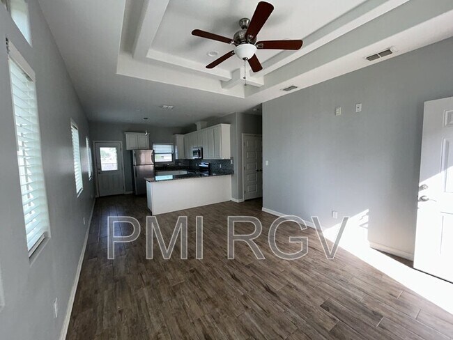 Foto del edificio - 2100 Jackson St