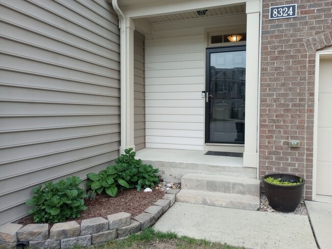 Building Photo - 8324 Tassel Ct