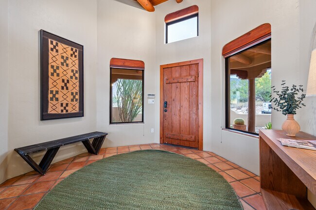 Building Photo - 5600 E Paseo Cimarron