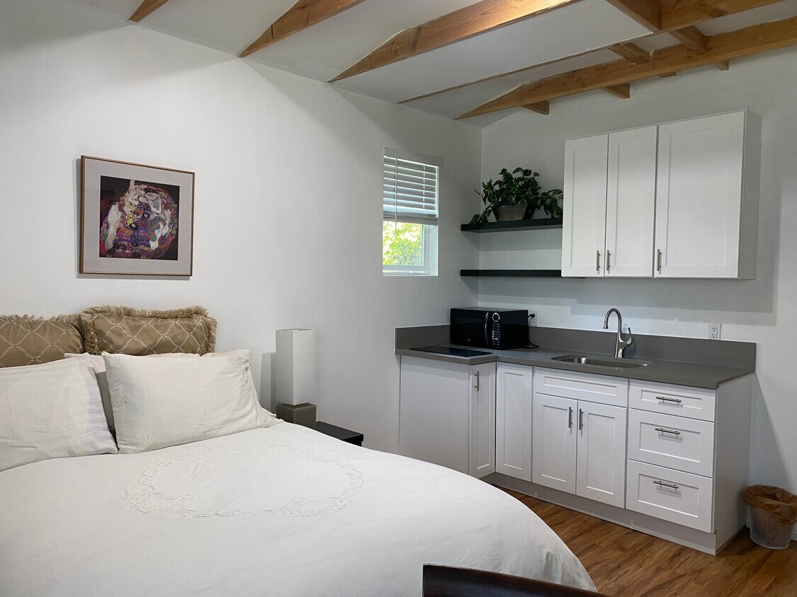 6049 Goodland Ave, North Hollywood, CA 91606 House Rental in North