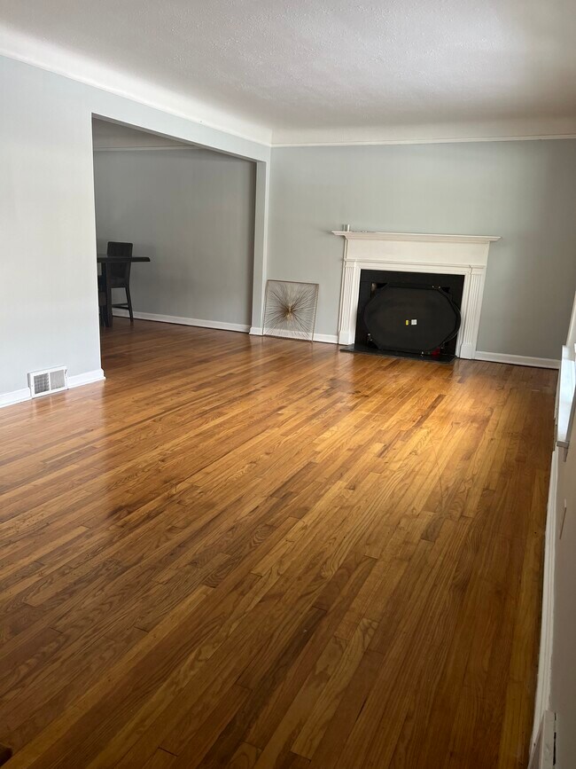 Foto del edificio - 1264 Brainard Rd